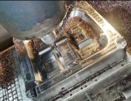 pritaikyta gatvių apšvietimo forma